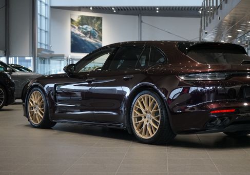 Porsche Panamera, 2023 2