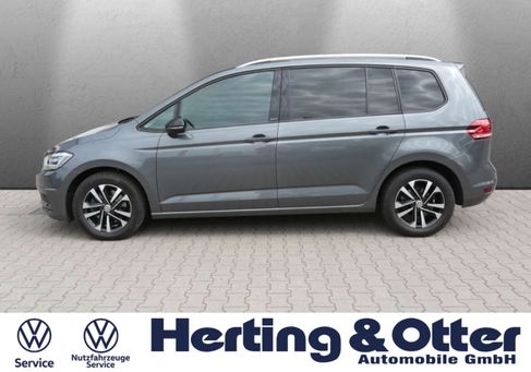 Volkswagen Touran, 2019 3