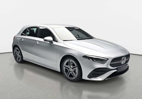 Mercedes-Benz A 180, 2025