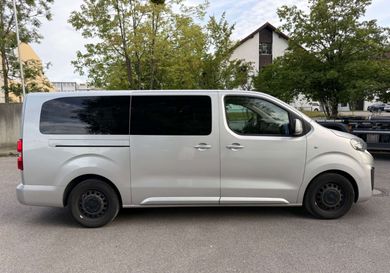 Peugeot Traveller, 2018