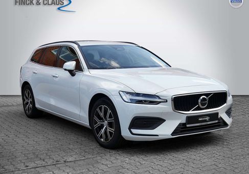 Volvo V60, 2022