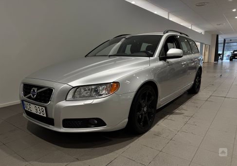 Volvo V70, 2013