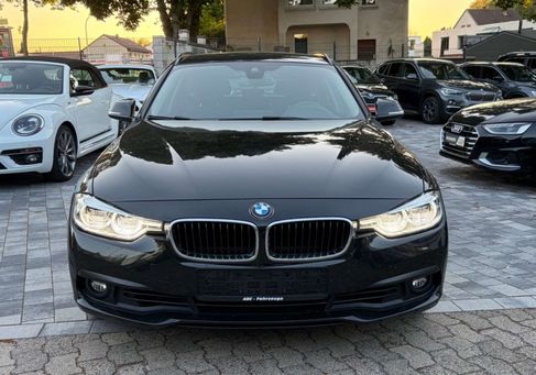 BMW 330, 2018