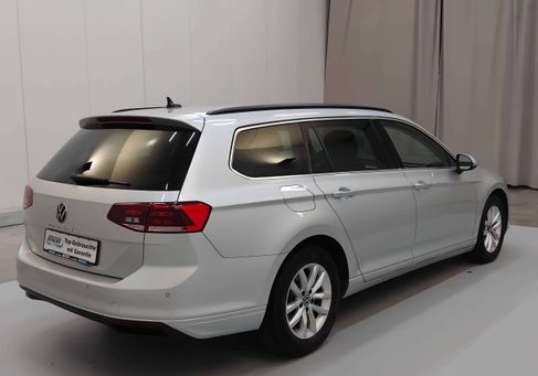 Volkswagen Passat Variant, 2021 3