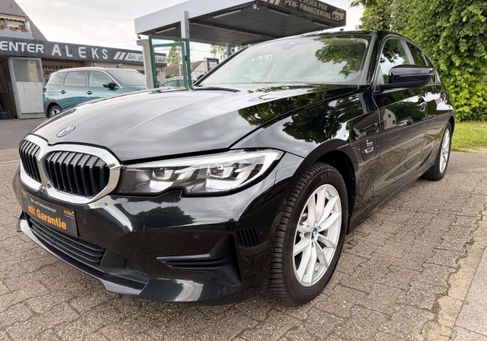 BMW 320, 2022