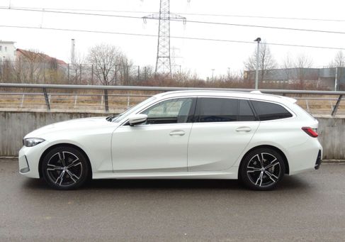 BMW 320, 2022