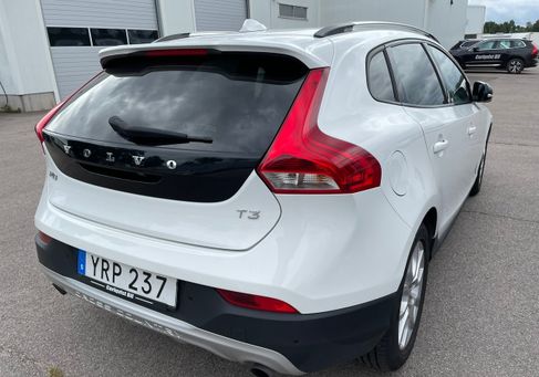Volvo V40 Cross Country, 2018