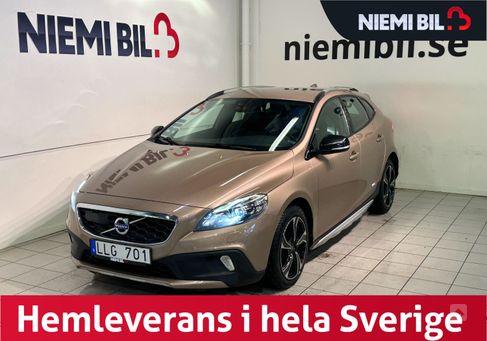 Volvo V40 Cross Country, 2013