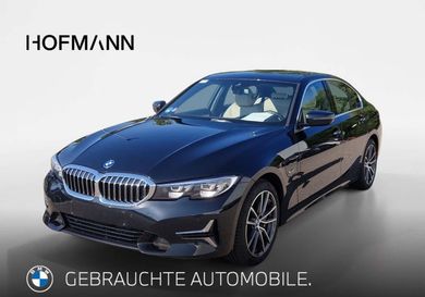BMW 330, 2022