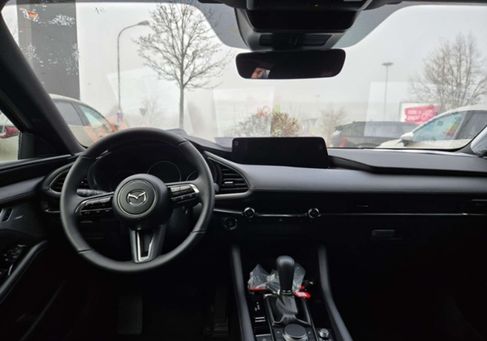 Mazda 3, 2025