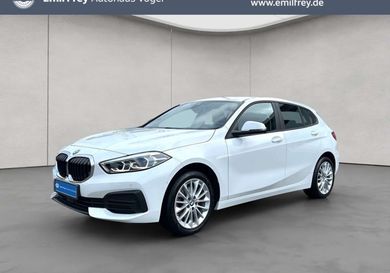 BMW 118, 2023