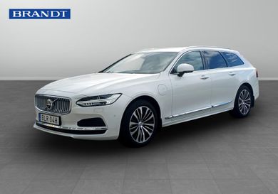 Volvo V90, 2025