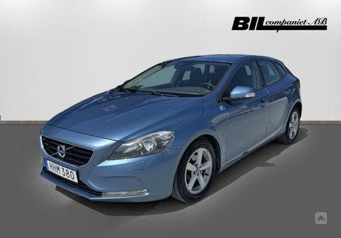Volvo V40, 2015