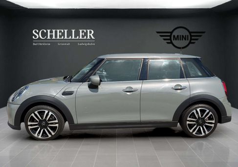 MINI ONE, 2021