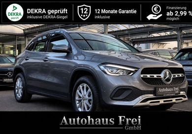 Mercedes-Benz GLA 200, 2021