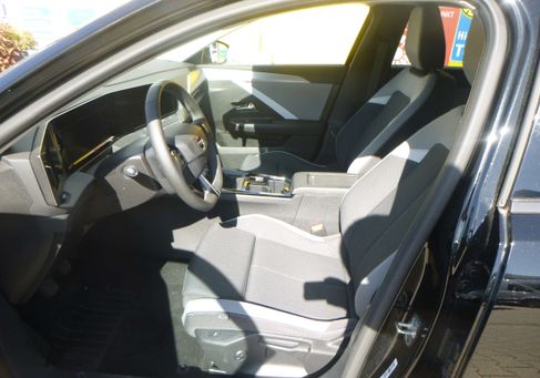Opel Astra, 2024