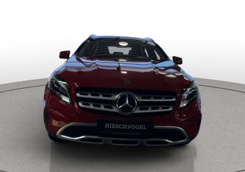 Mercedes-Benz GLA 180, 2019