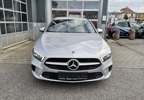 Mercedes-Benz A 180, 2023