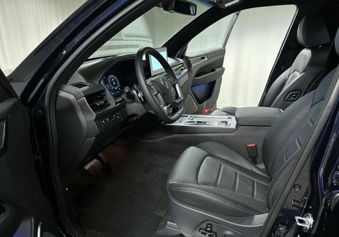 Toyota Land Cruiser, 2024