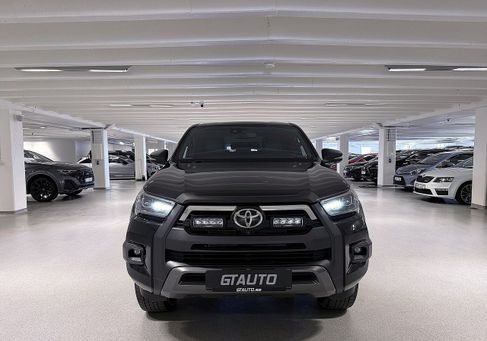 Toyota Hilux, 2023