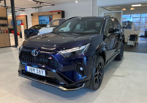 Toyota RAV 4, 2025