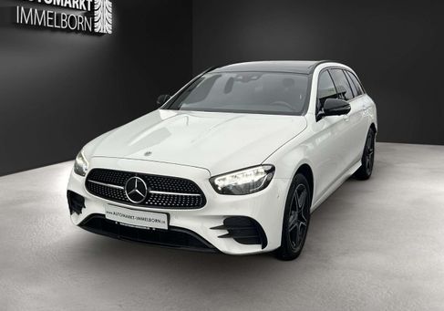 Mercedes-Benz E 300, 2022 3