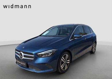 Mercedes-Benz B 220, 2022