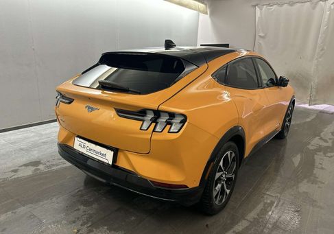 Ford Mustang Mach-E, 2022