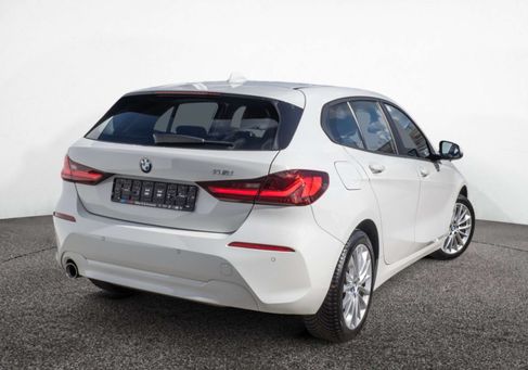 BMW 116, 2021 3