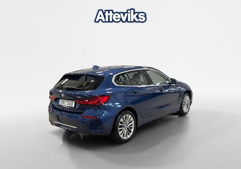 BMW 118, 2022