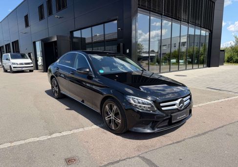 Mercedes-Benz C 300, 2021
