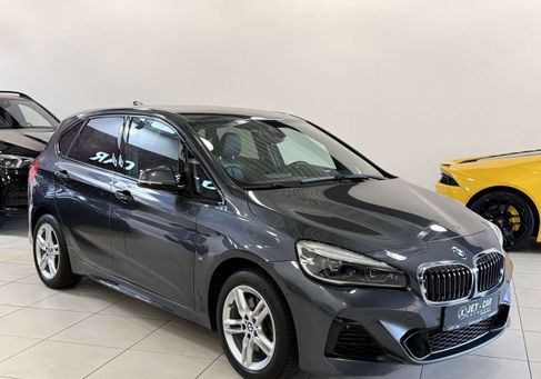 BMW 225, 2020