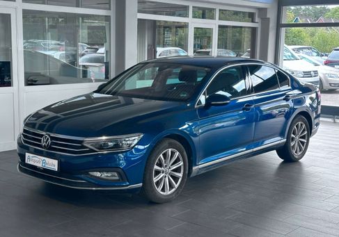 Volkswagen Passat, 2021 3