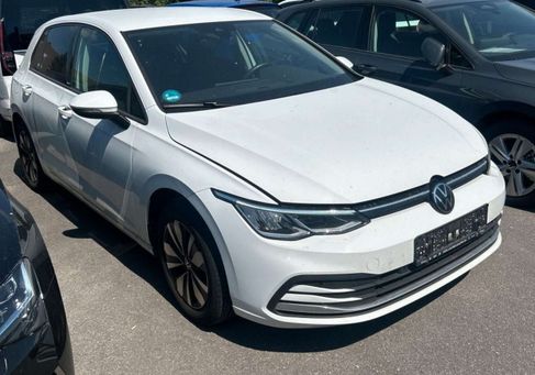 Volkswagen Golf, 2024 2