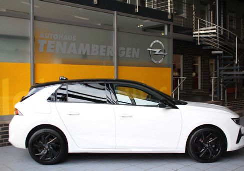 Opel Astra, 2023