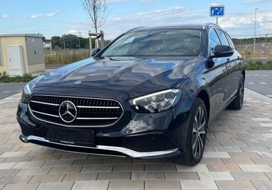 Mercedes-Benz E 300, 2023