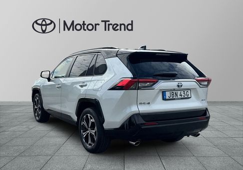 Toyota RAV 4, 2025 2