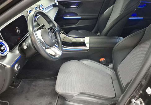 Mercedes-Benz C 220, 2023