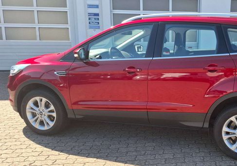 Ford Kuga, 2019