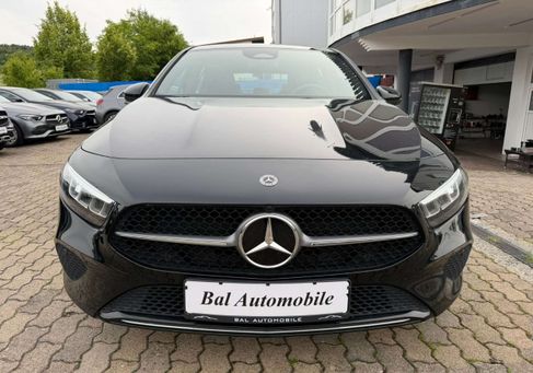 Mercedes-Benz A 180, 2025