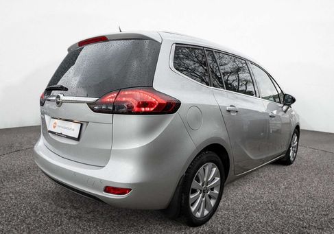 Opel Zafira, 2019