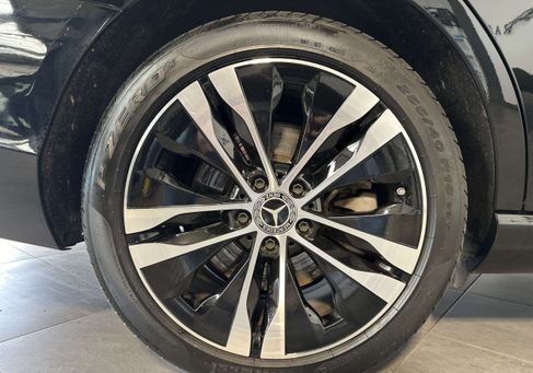 Mercedes-Benz C 300, 2023