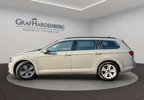 Volkswagen Passat Variant, 2023 2