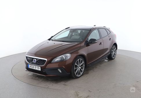 Volvo V40 Cross Country, 2016