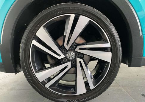 Volkswagen T-Cross, 2020
