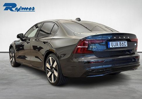 Volvo S60, 2024