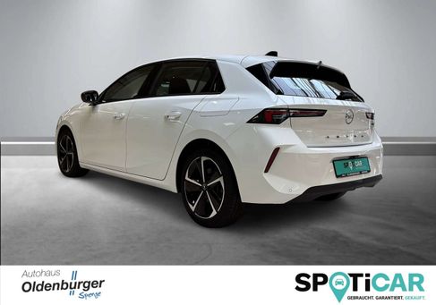 Opel Astra, 2022