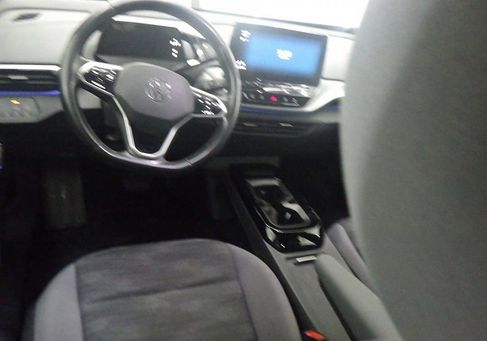 Volkswagen ID.4, 2021