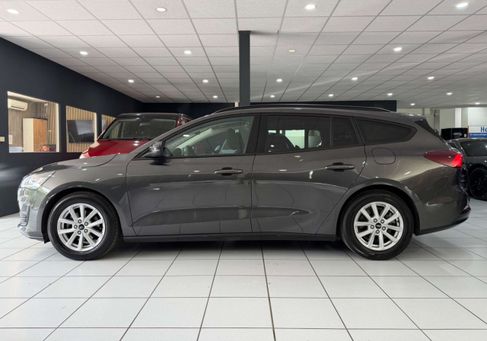 Ford Focus, 2022