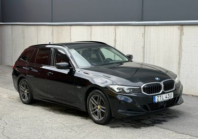 BMW 330, 2023